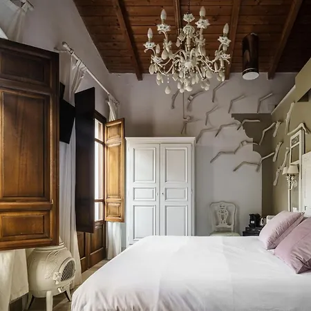 Le Meraviglie Di Alice קליארי