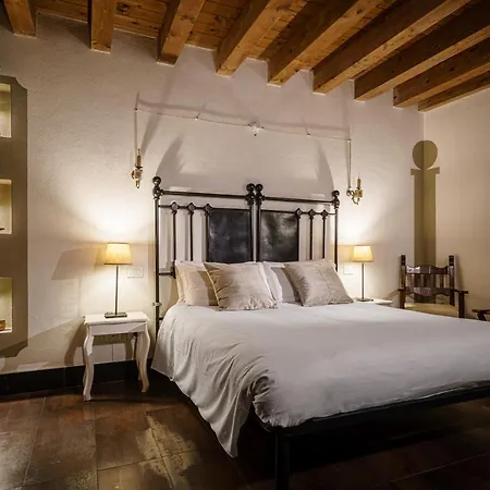 Le Meraviglie Di Alice קליארי