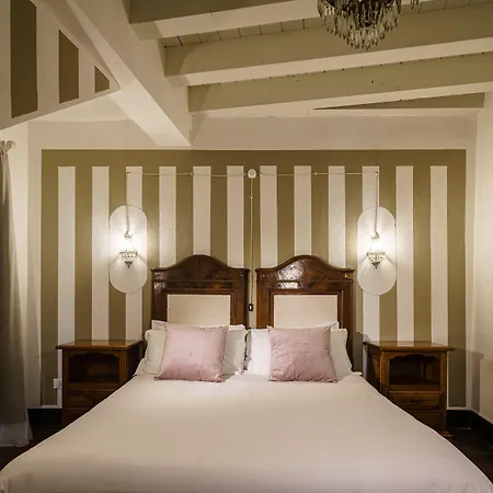 Le Meraviglie Di Alice 3* קליארי